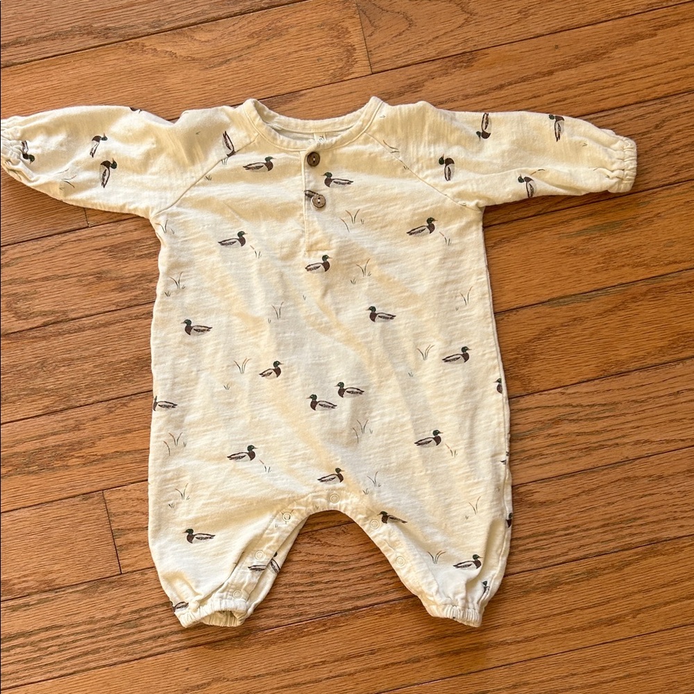 Rylee + Cru Cream Footie with Duck Pattern